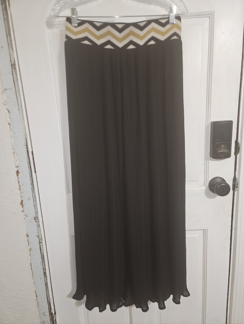 Philosophy Pleated Maxi Skirt..medium